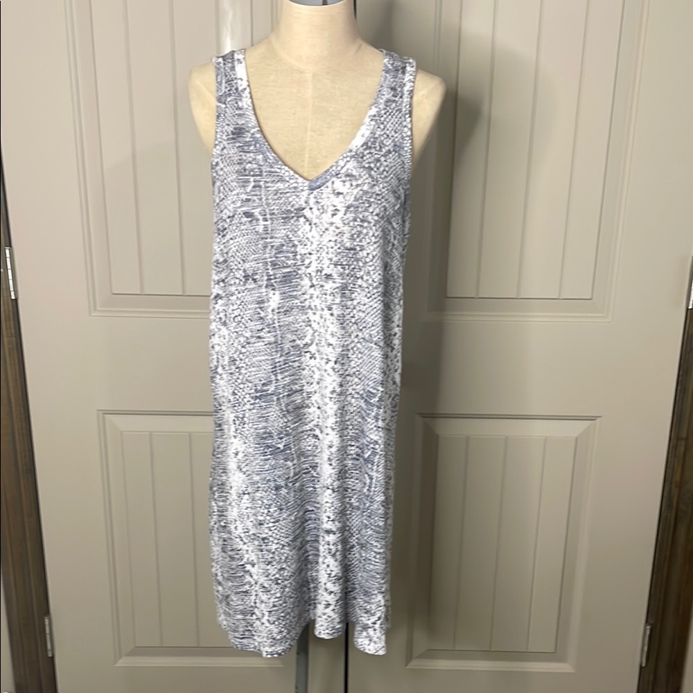 Z Supply Gray and White Sleeveless Dress